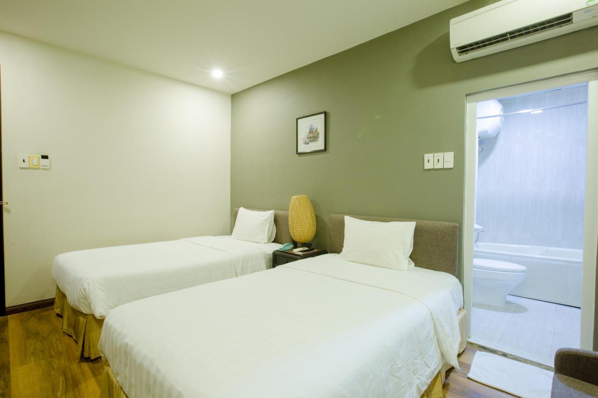 ซันฟลาวเวอร์ ยาจาง Hotel ญาจาง ภายนอก รูปภาพ