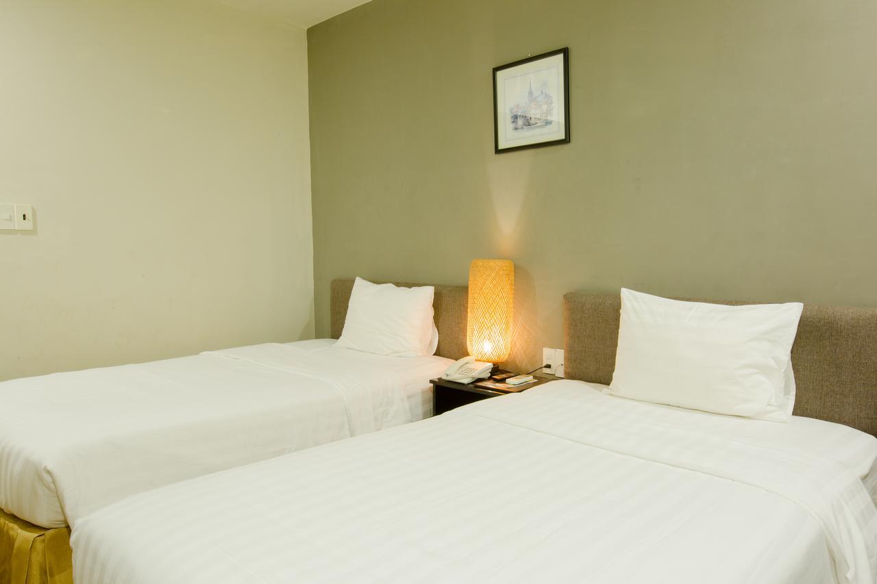 ซันฟลาวเวอร์ ยาจาง Hotel ญาจาง ภายนอก รูปภาพ